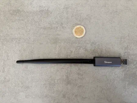 Photo du dongle Plus MG24 de Sonoff